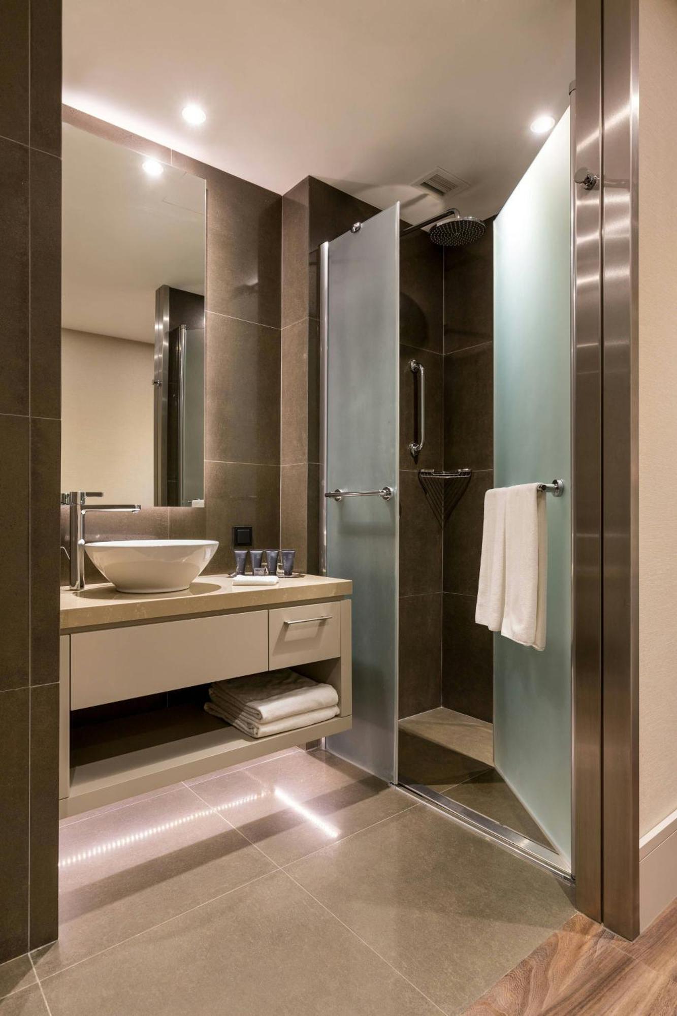 Ac Hotel Istanbul Macka Exterior photo