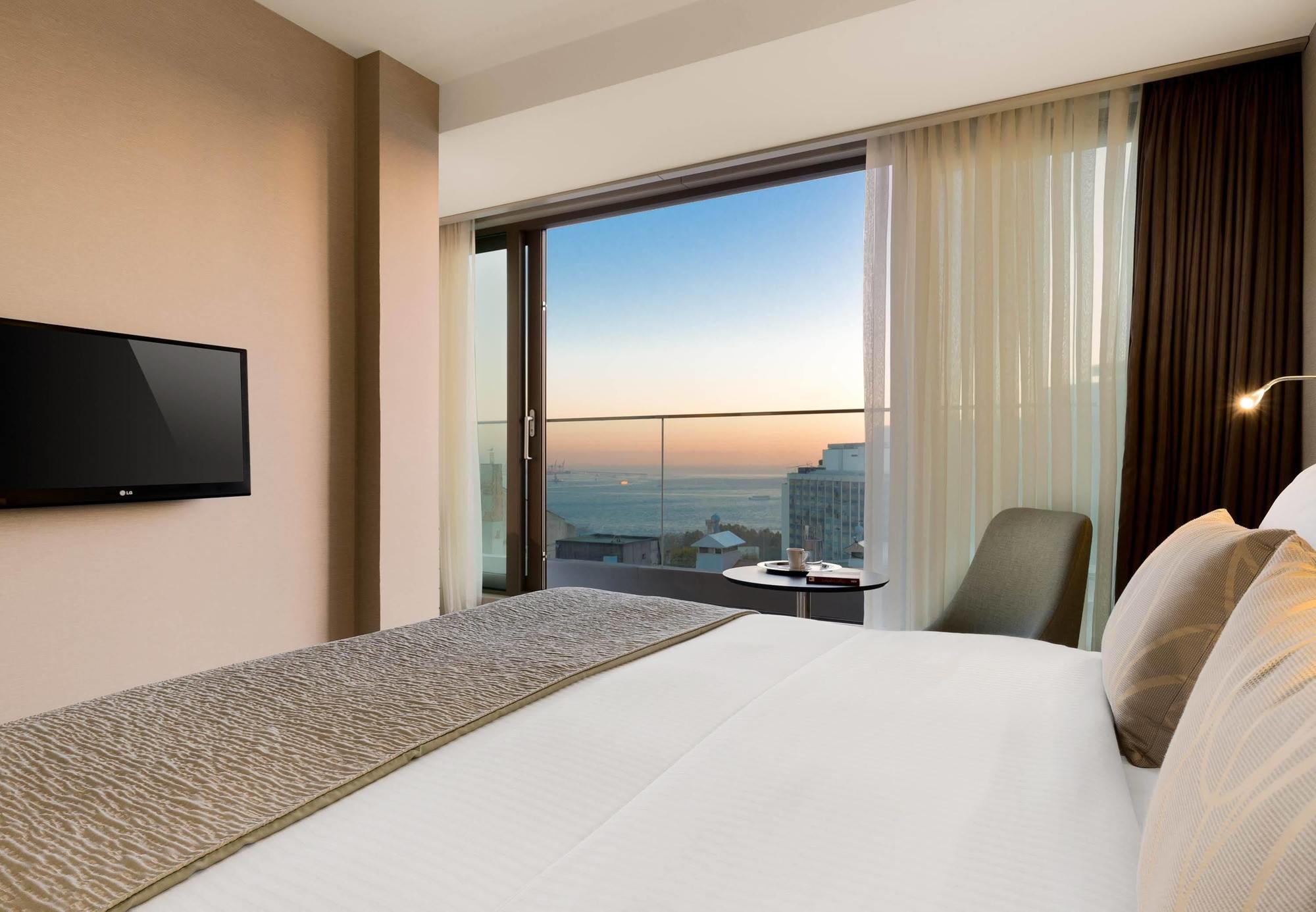 Ac Hotel Istanbul Macka Exterior photo