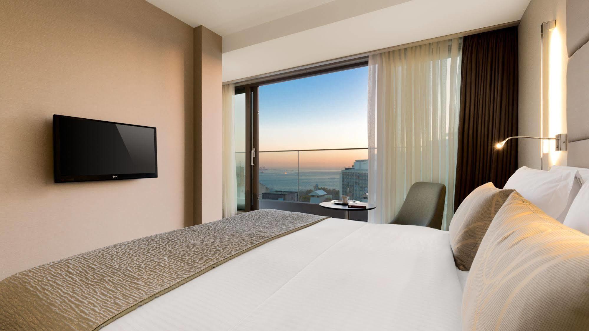 Ac Hotel Istanbul Macka Exterior photo